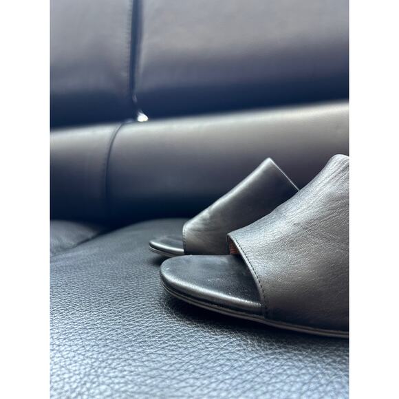 Slides with heels leather size 10 - Picture 2 of 4